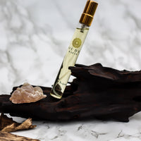 Petra - Luxury perfume in discovery size bottle 10ml - Iris, Cedar, Rosewood, Amber, Oud