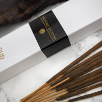 Mysore - Organic Hand-rolled incense sticks coated with oud and sandalwood dust. Infused with musk, sandlewood & oud. - Box of 10
