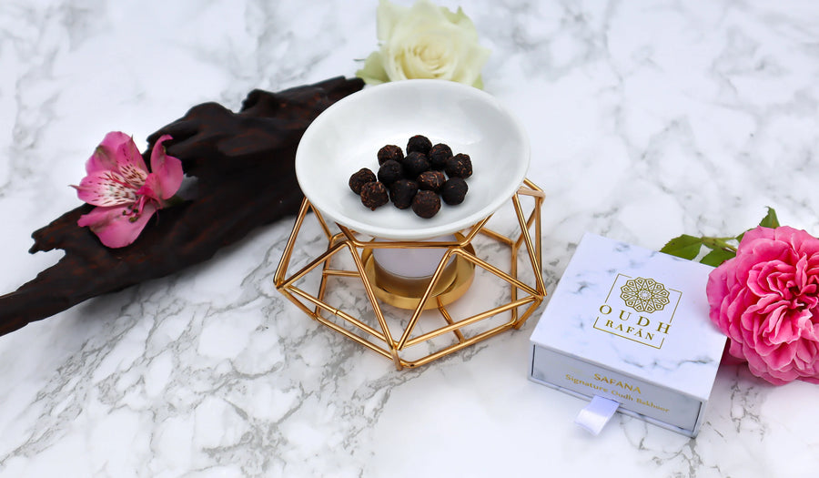 Safana – Pure Crushed Agarwood Infused in Oud | Luxury Bakhoor Home Incense with Rose & Amber