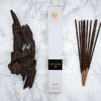 Mystic Arabian - Organic Hand-rolled incense sticks coated with oud & sage dust.  Infused with smokey lavender, citrusy frankincense, patchouli & oud - Box of 10